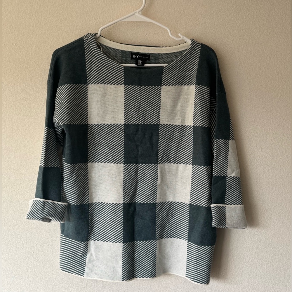 NEW w/ tags - JNY 3/4 sleeve sweater